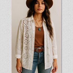 Zara Size S White Eyelet Button Down Shirt boho Chic Western Cotton Coquette